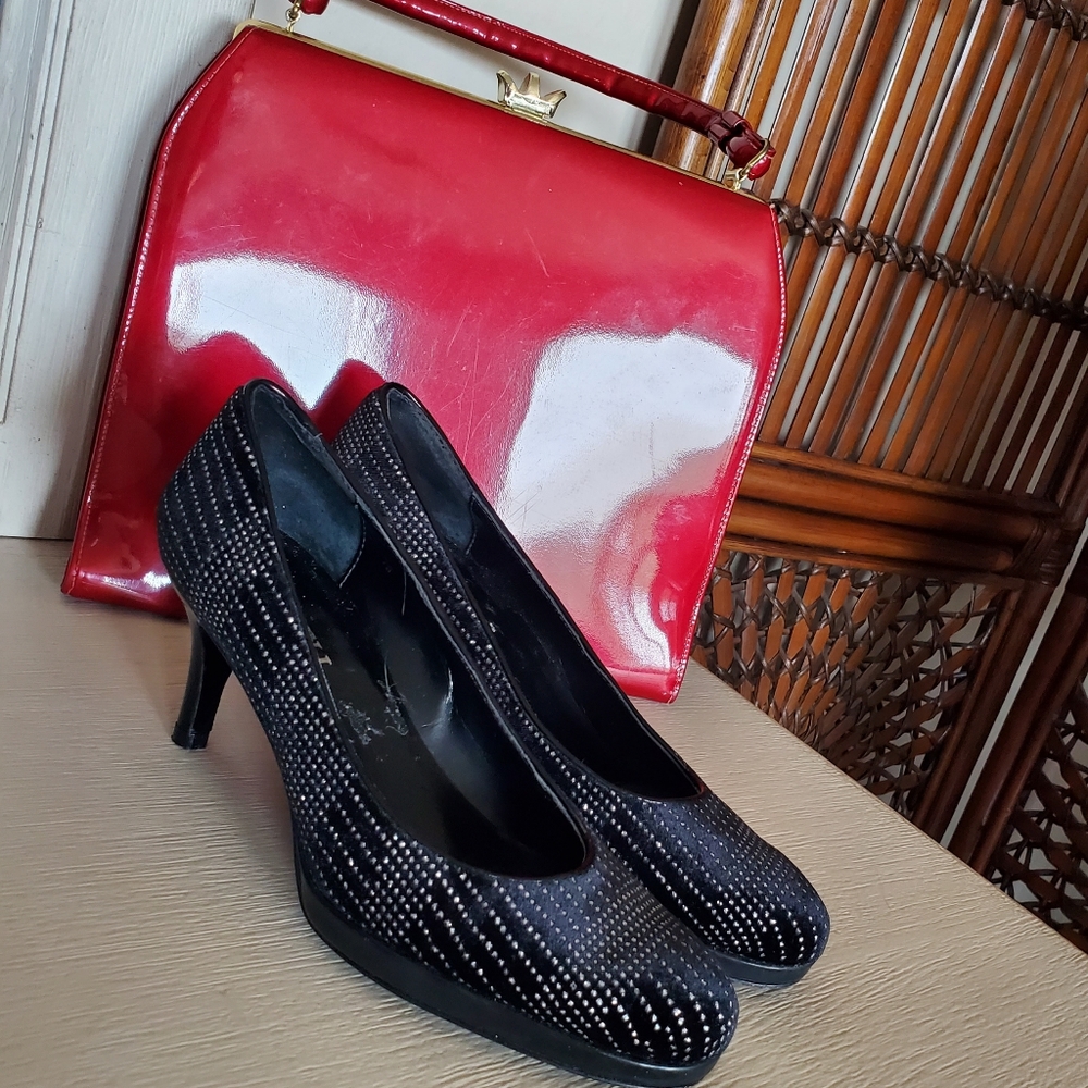 VANELI de notte BLACK SHIMMERY PUMPS Sz 7